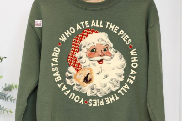 Charming Vintage Santa Png: Festive Mince Pies Design